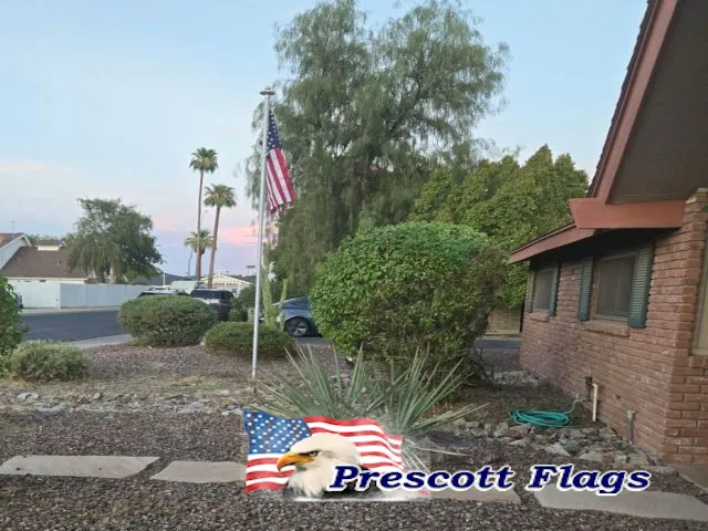 17 ft Heavy Duty Sectional Flagpole - Made in USA from Prescott Flags